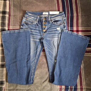 Petra 153 Flared Distressed Jeans 9/28